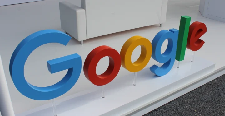 Google’dan Arama Sonuçları Mobil Endexle Sil Baştan yazısı kapak görseli