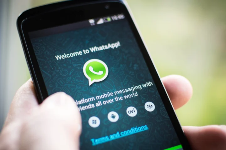 Cover image for WhatsApp Status takes another step toward Snapchat-style stories